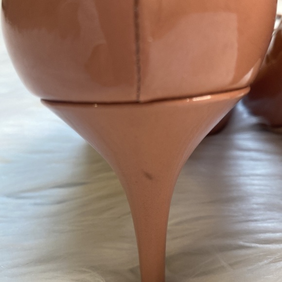 Ann Taylor Charlie Patent Bow Pump, Size 9, Blush Pink - Picture 9 of 15